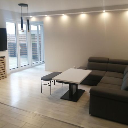 Nowoczesny Apartament Z Duzym Tarasem, 2 Pokoje 什切齐内克 外观 照片